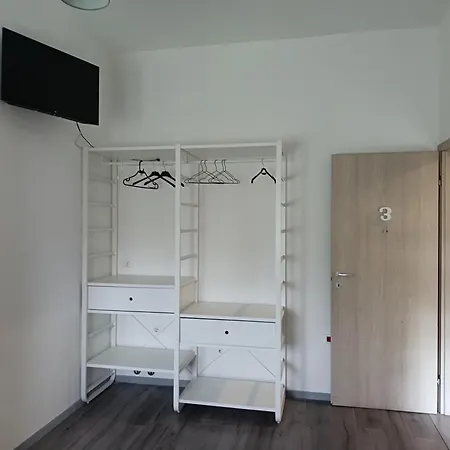 Ave Frühstückspension 3*